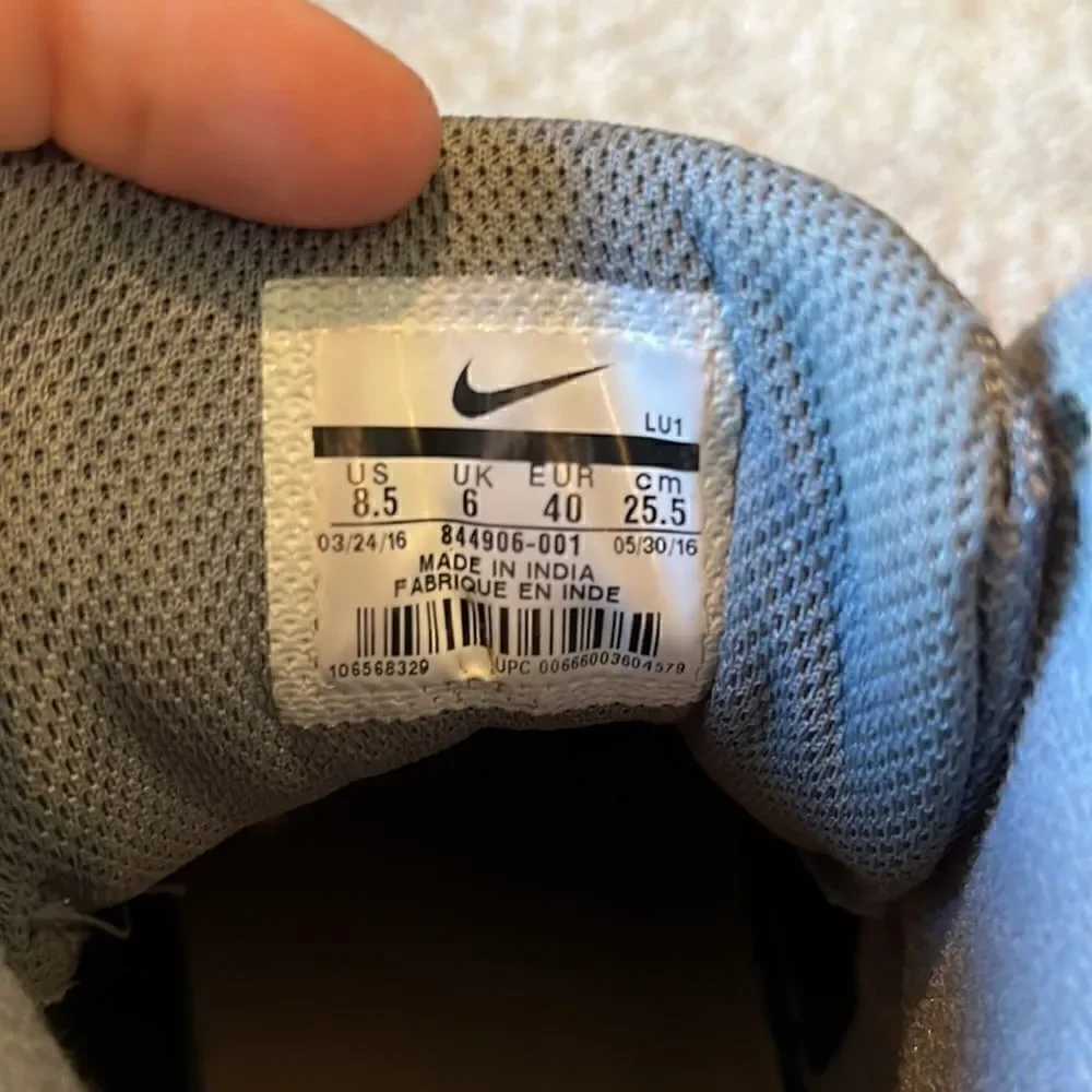 WMNS Court Borough Mid “Cool Grey” (S/N 844906-001), size 8.5